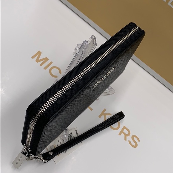 MICHAEL KORS Jet Set Travel Continental PVC Zip - Picture 11 of 13